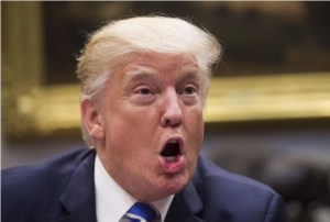 Forbes eliminó a Trump de la lista de estadounidenses más ricos y el expresidente reaccionó con ira