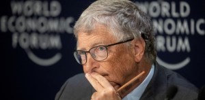 La inesperada y catastrófica predicción de Bill Gates sobre el futuro de la inteligencia artificial