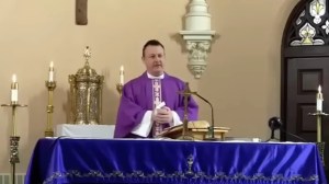 El Vaticano calificó de “milagro” la multiplicación de hostias en la Arquidiócesis de Hartford en EEUU