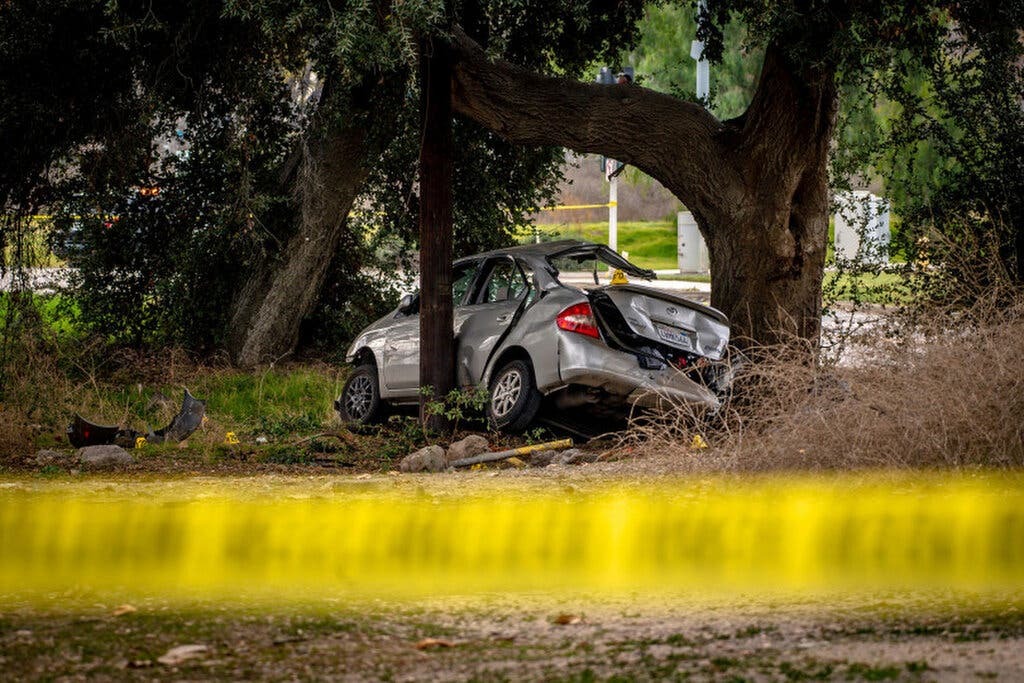 Atroz crimen en California: Mató a tres jóvenes que le jugaron una broma con el timbre de su casa