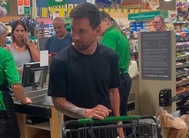 Las fotos de Leo Messi en un supermercado en Miami que encendieron las redes