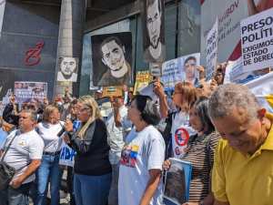 Protestan ante la injusta condena de 16 años contra los seis trabajadores venezolanos este #7Ago (VIDEO)