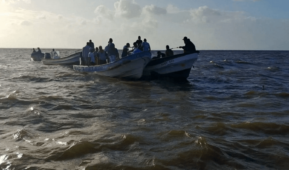 Familiares de desaparecidos en barcos venezolanos temen vinculación con trata de personas