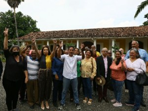 Profesores invitan a participar en procesos electorales de la Universidad de Carabobo