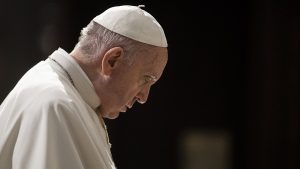 La comunicación global: ¿Una fuente de hostilidad?… el papa Francisco lanza una advertencia contundente
