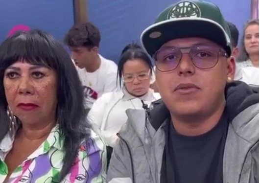 “No te seguimos más”: Famoso tiktoker venezolano y su mamá fueron cancelados en redes sociales tras verse acaramelados con Maduro (VIDEOS)