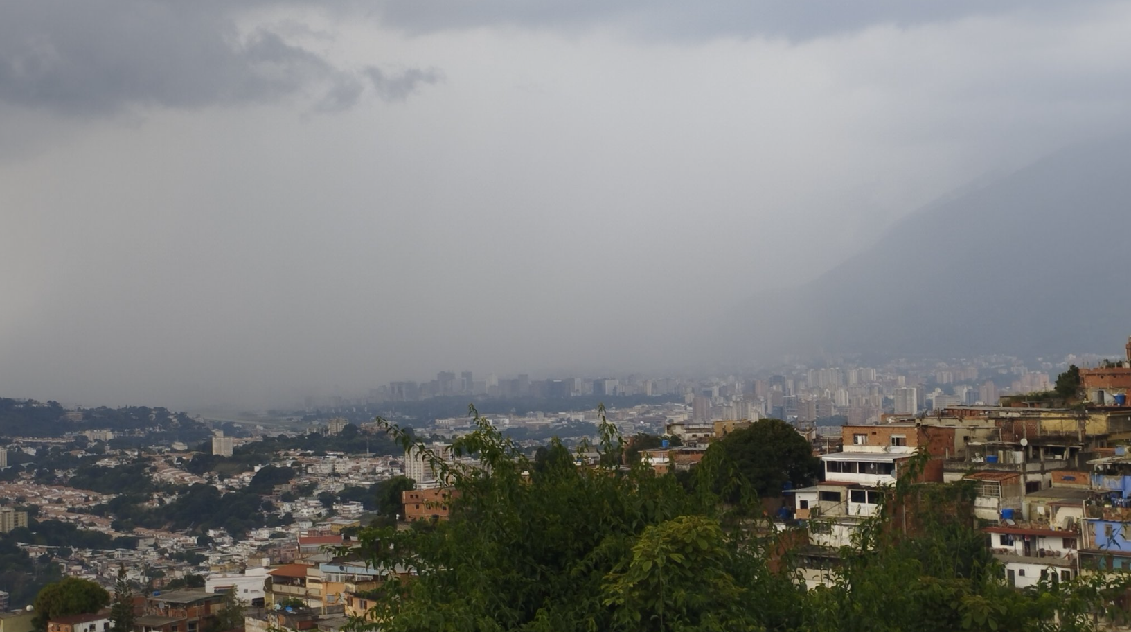 Experto advierte sobre posibles efectos de la onda tropical número dos en Venezuela