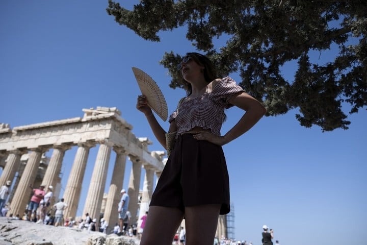 Limitan visitas a la Acrópolis de Atenas para proteger sus monumentos