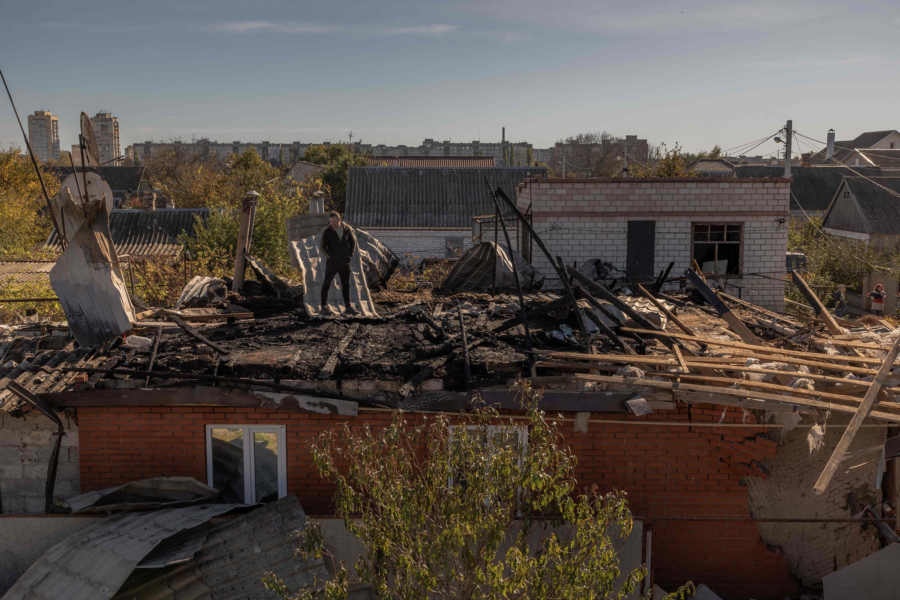 Ucrania investiga la matanza de nueve miembros de una familia en el Donetsk ocupado por Rusia
