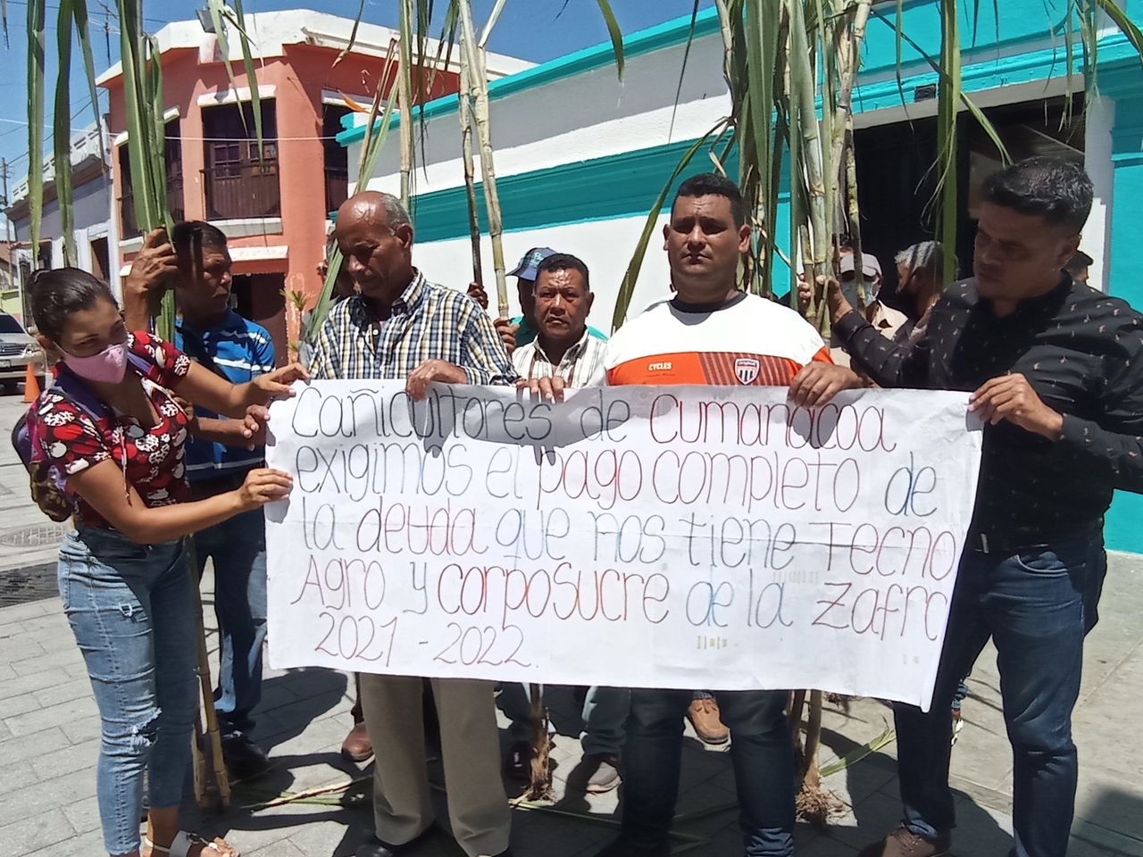 Cañicultores de Cumanacoa amenazan con protestar por los 260 mil dólares que les debe CorpoSucre