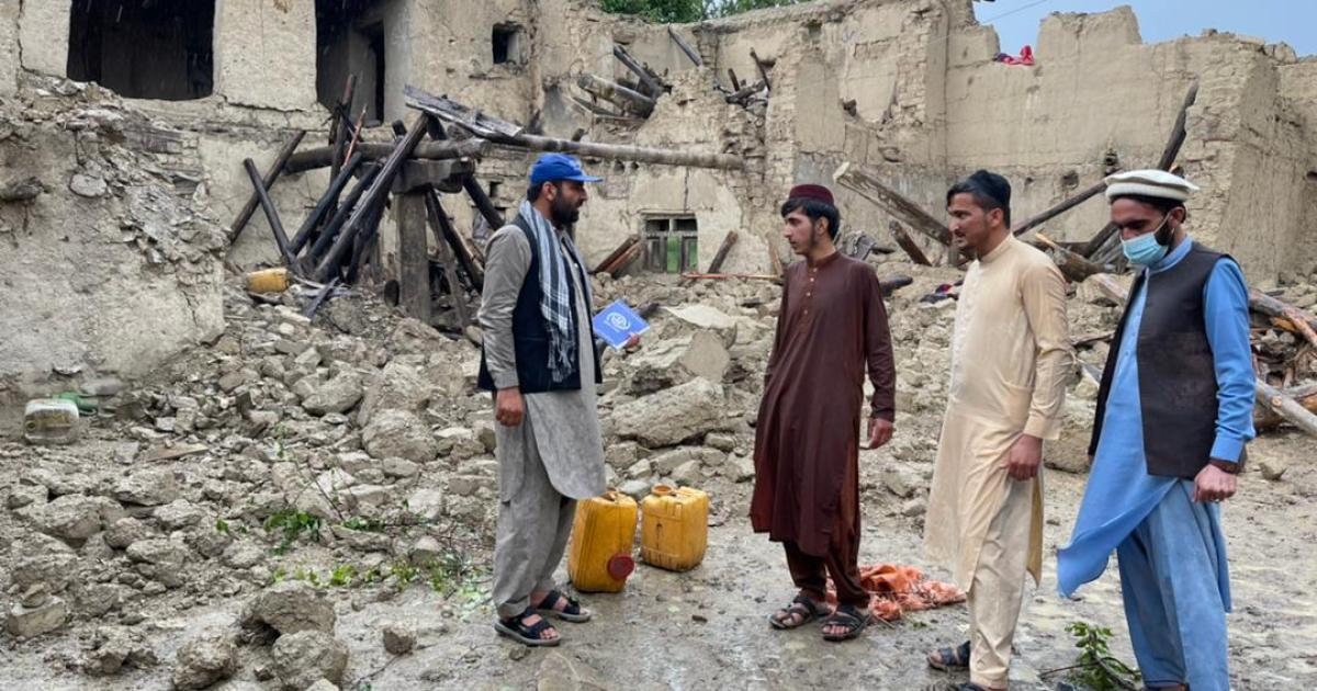 El caos en la organización complica la asistencia tras el terremoto en Afganistán