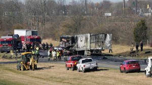 Tragedia en Ohio: Seis personas, entre ellos tres estudiantes, murieron en terrible accidente de tránsito