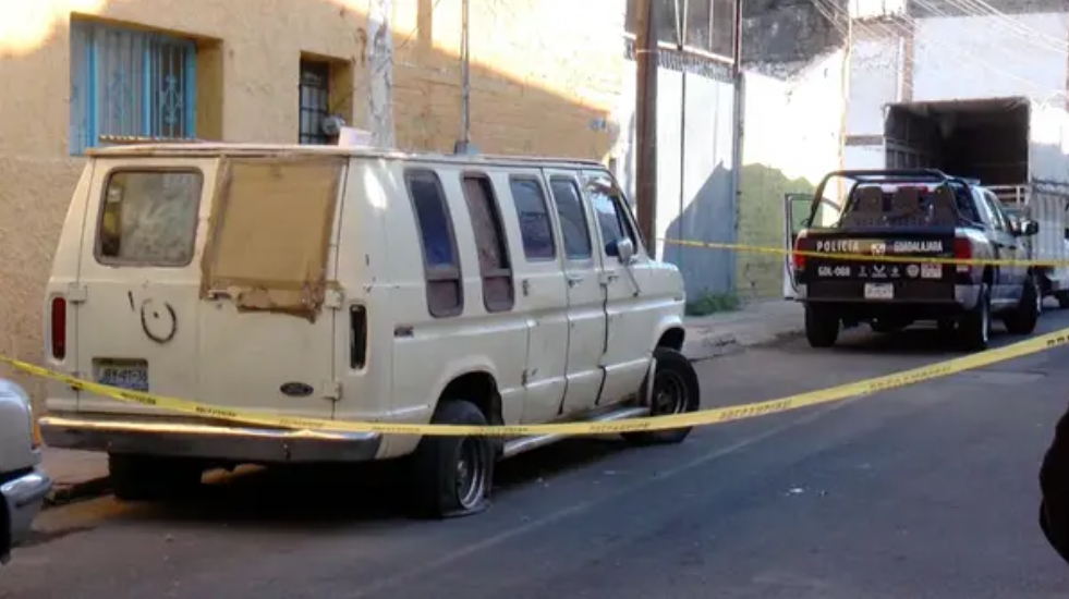 Venezolano fue hallado sin vida dentro de una camioneta en la que llevaba días en México