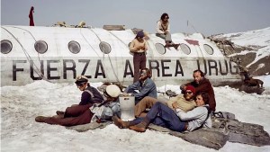 El escenario español de “La sociedad de la nieve”: cómo recrearon el accidente de los Andes en Sierra Nevada