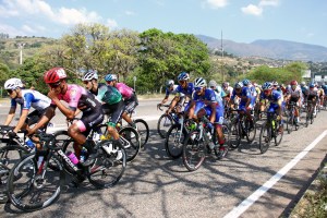 Ecuatoriano Jonathan Caicedo ratificó su liderato en la Vuelta al Táchira