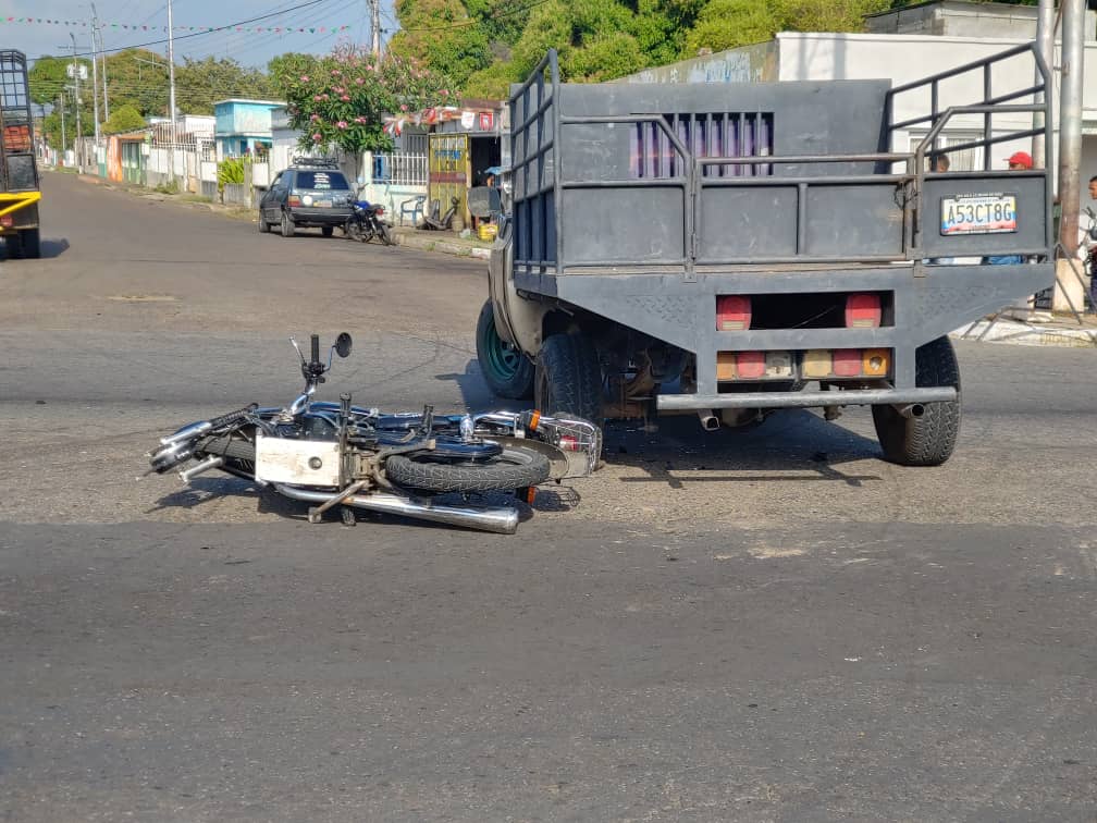 Motorizados adueñados de las vías públicas sin supervision de las autoridades chavistas en Apure