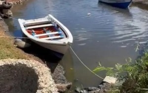 Fishermen warn that wastewater contaminates Juan Griego Bay in eastern Venezuela