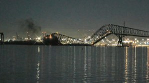 Pierde la energía: VIDEO captó lo que pasó justo antes del colapso del puente en Baltimore