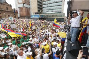 En Barranquilla, el coro popular fue “Petro bandido, Maduro es tu marido” (VIDEO)