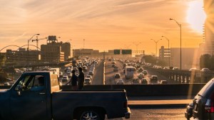El tráfico podría colapsar en al menos 30 carreteras interestatales de EEUU antes del eclipse solar