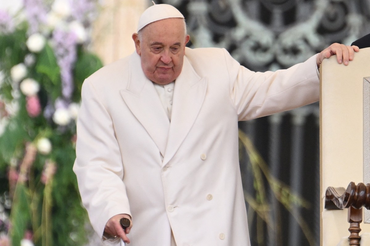 El papa Francisco cambia de “mayordomo” y le acompañará un ex operador sanitario
