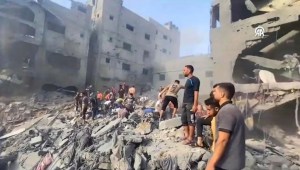 Suben a 89 los muertos en Gaza en el último día; 25 en un ataque contra una vivienda