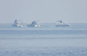 Filipinas denuncia “maniobras peligrosas” de guardacostas chinos contra barcos filipinos
