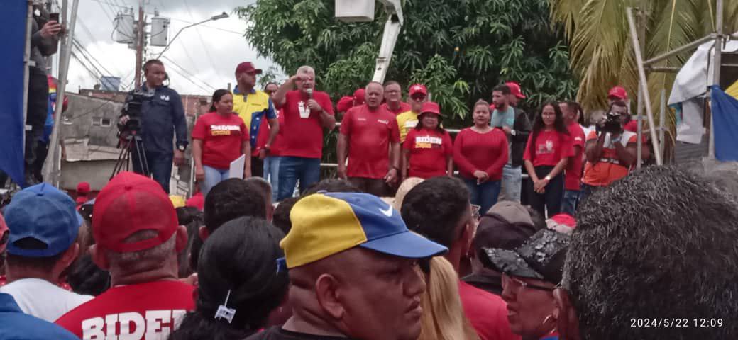 Diosdado se apareció en Apure para hablar mal de Edmundo González (VIDEO)