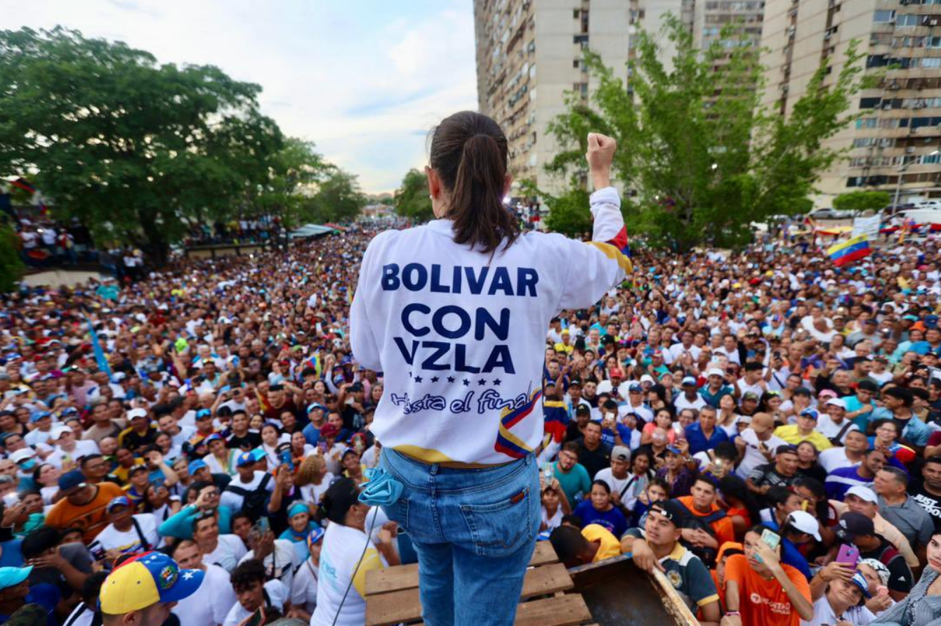 En imágenes: Una vez más, María Corina superó el boicot chavista y conquistó millares de voluntades en Bolívar