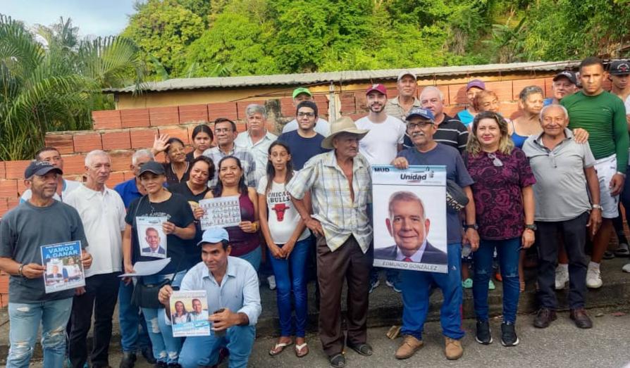 Comanditos en zonas urbanas y rurales del municipio Roscio en Guárico reciben capacitación electoral