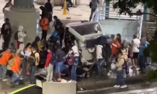 Desplome de cabina en el Metrocable de Medellín deja diez heridos (Imágenes)