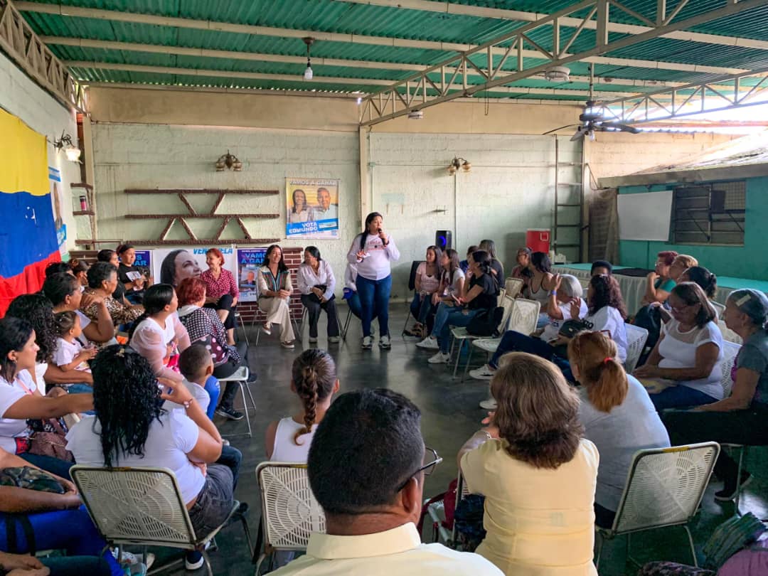 En municipio Libertador de Carabobo luchan contra el chantaje y la falta de información rumbo a la elección presidencial