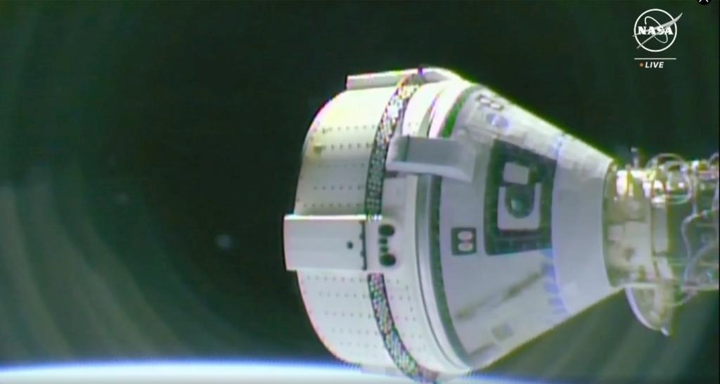 Astronautas de la Nasa siguen atrapados en la EEI: ingenieros en la Tierra trabajan para solventar múltiples problemas