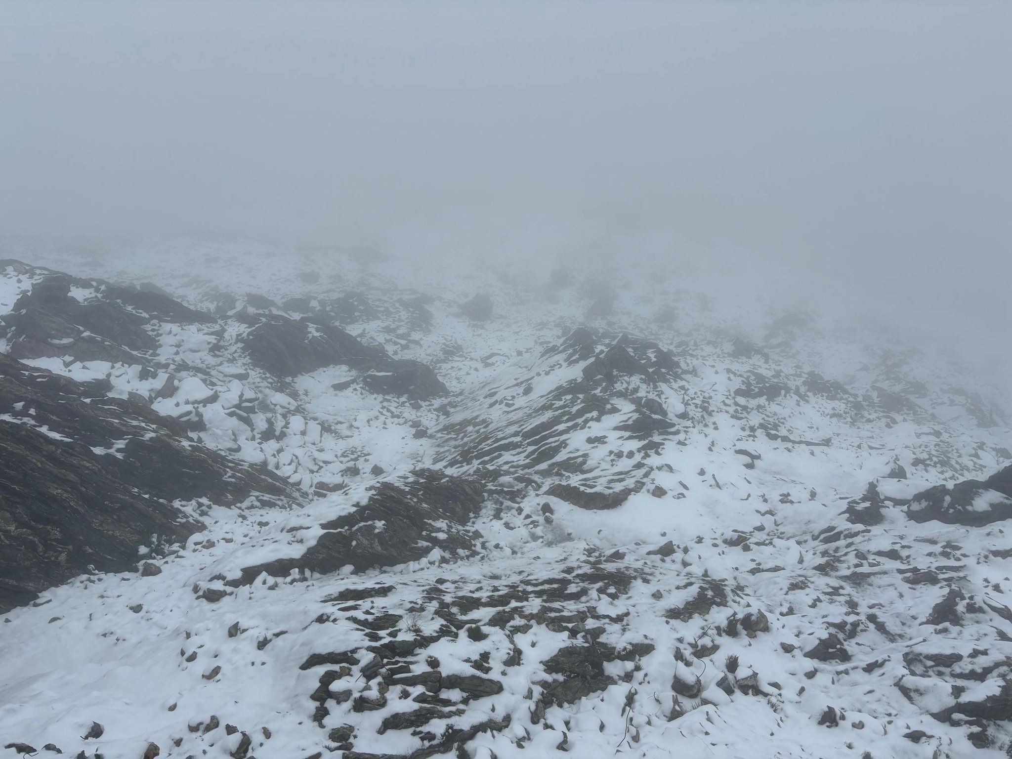 VIDEO: La espectacular nevada que cubrió de blanco al Pico Espejo en Mérida