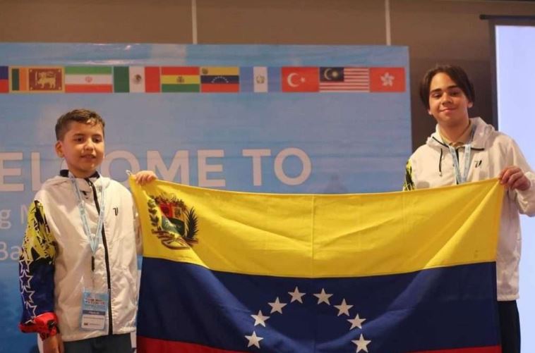 Estudiantes venezolanos ganaron ocho medallas en la Olimpiada Mundial de Matemática (Video)